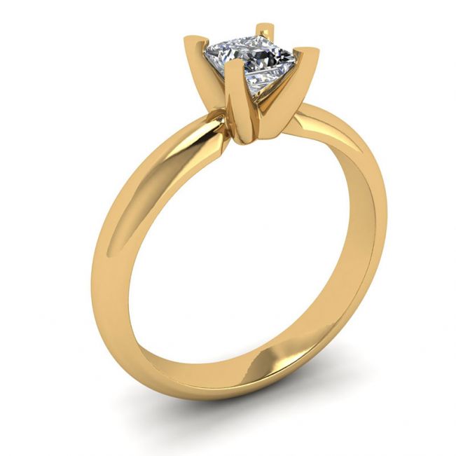 Yellow Gold Ring with Princess Cut Diamond - Photo 3