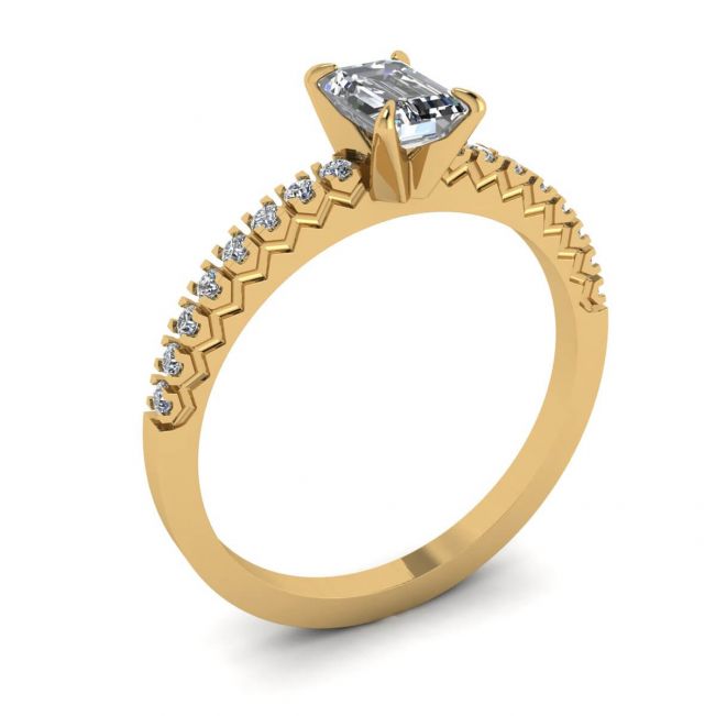 18K Yellow Gold Ring with Emerald Cut Diamond - Photo 3