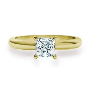 Princess cut diamond engagement ring
