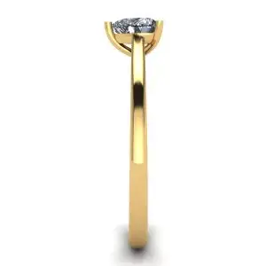 Simple Flat Ring with Heart Diamond Yellow Gold - Photo 2