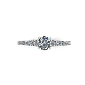 Diamond ring with side pave