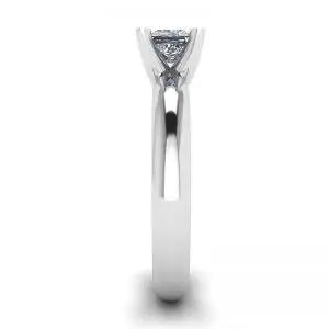 V-style Classic Setting Ring with Square Diamond - Photo 2