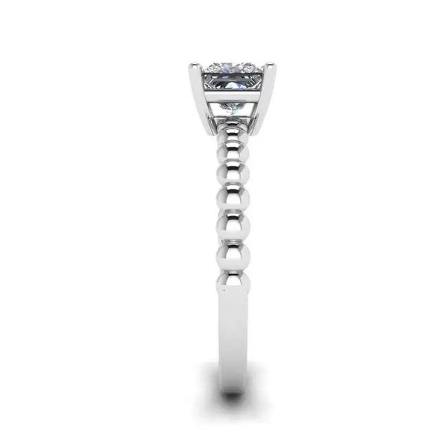 Bearded Ring with Princess Cut Diamond - Photo 2