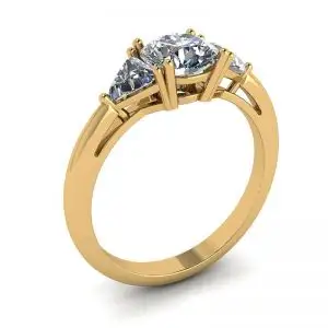 Three Diamond Ring in 18K Yellow Gold - Photo 3