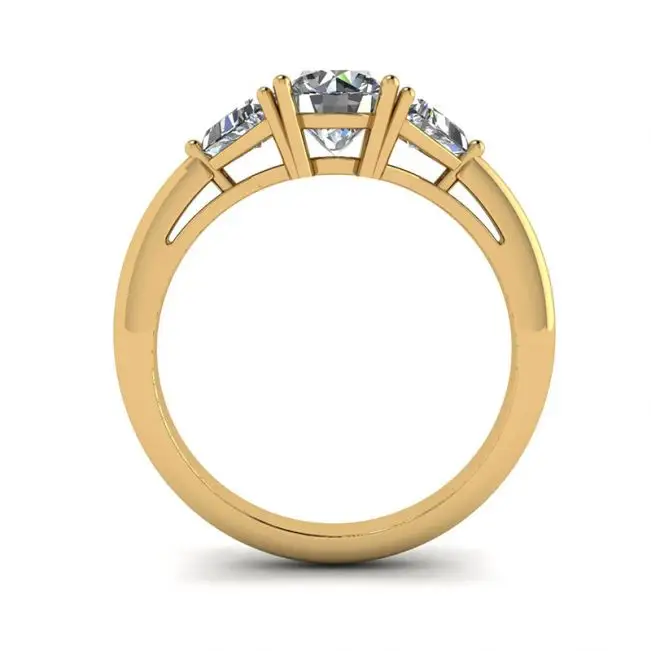 Three Diamond Ring in 18K Yellow Gold - Photo 1
