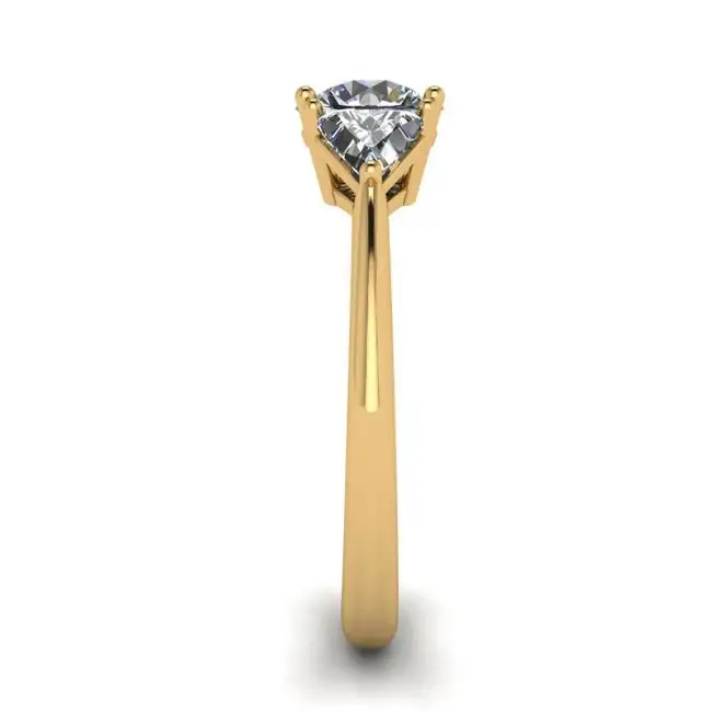 Three Diamond Ring in 18K Yellow Gold - Photo 2