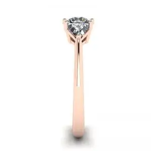 Three Diamond Ring in 18K Rose Gold - Photo 2
