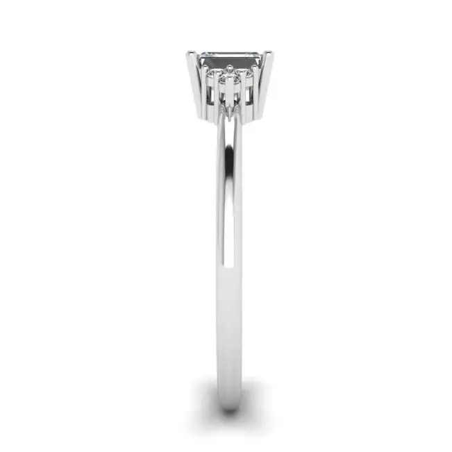 Emerald Cut Diamond Ring with Side Diamonds - Photo 2