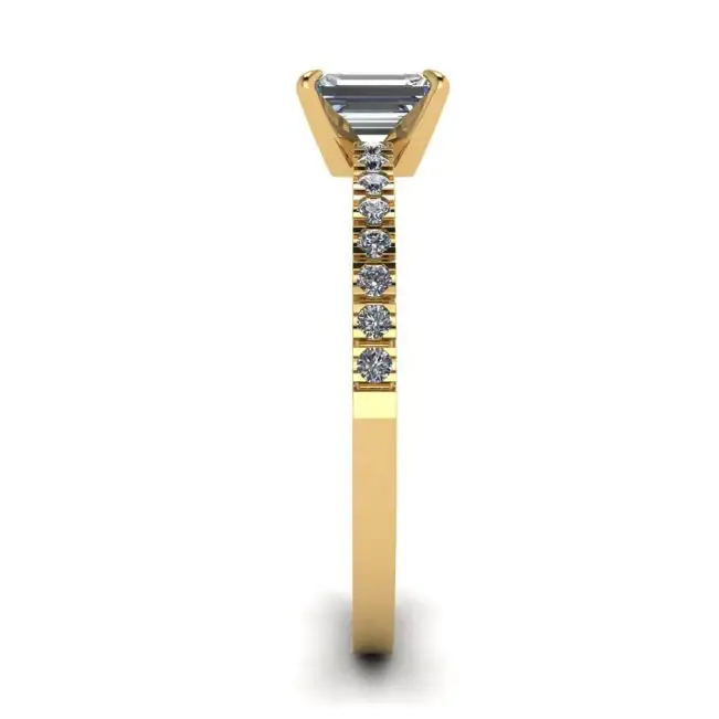 18K Yellow Gold Ring with Emerald Cut Diamond - Photo 2