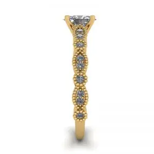 Oval Diamond Romantic Style Ring Yellow Gold - Photo 2