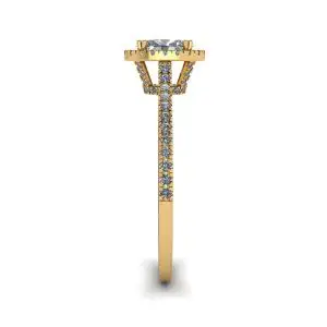 Halo Diamond Oval Cut Ring in 18K Yellow Gold - Photo 2