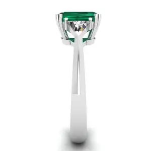 3 carat Emerald Ring with Triangle Side Diamonds White Gold - Photo 2