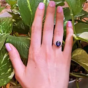 Three Stone Ring with Sapphire Rose Gold - Photo 4