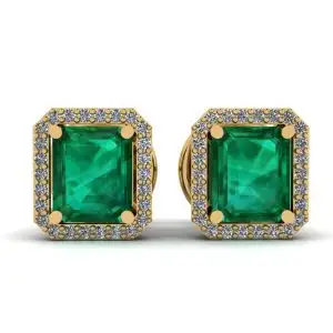 2 carat Emerald with Diamond Halo Stud Earrings in Yellow Gold